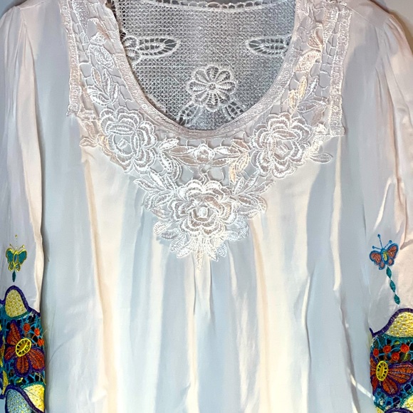 Acuarela Cuban Design butterfly white lace colorful festive top size Medium - Picture 2 of 10